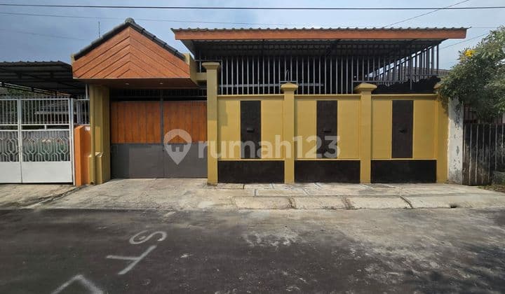 Rumah Bagus Minimalis Di Solo Baru Dekat Grogol Solo