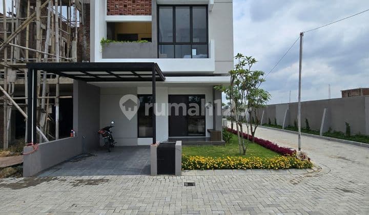 New Minimalist Modern House Near Baki Solo Baru Main Road