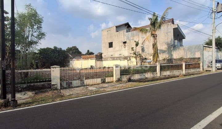 Strategic land in the city center on Patimura Street, Serengan, Solo.