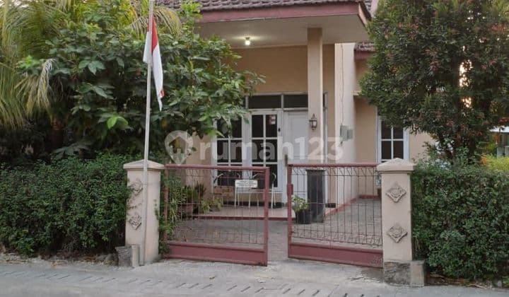 Rumah Bagus Hitung Tanah strategis Semanggi Pasar Kliwon Solo