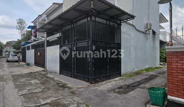 Affordable House in Setabelan Banjarsari, Downtown Solo.