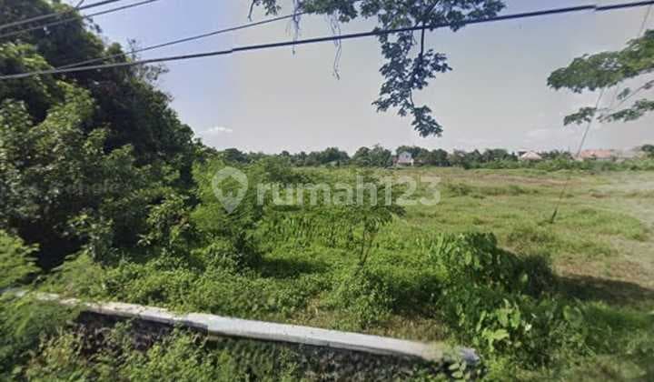 Tanah Basah Zona Merah di Jalan Raya Wonosari Pakis Solo
