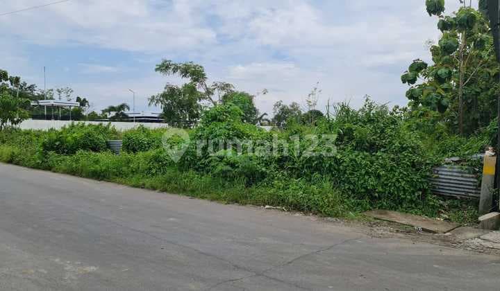 Dijual Tanah Strategis Dekat Ringroad Mojosongo Solo, Super Luas, Akses Container. Cocok Untuk Pabrik Atau Gudang.