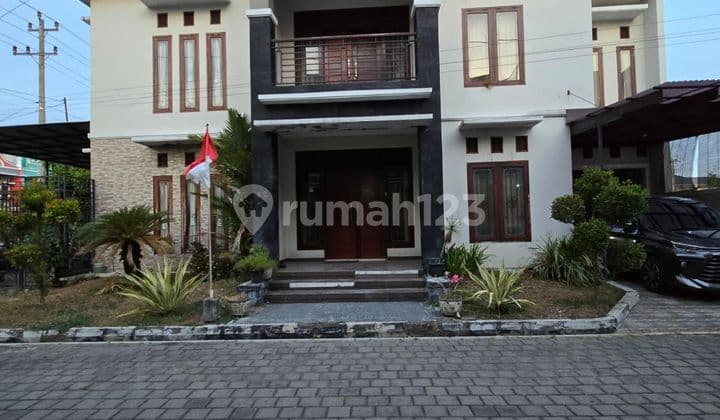 Rumah Bagus Cluster Elite Di Solo Baru Dekat Dr.oen Solo Baru
