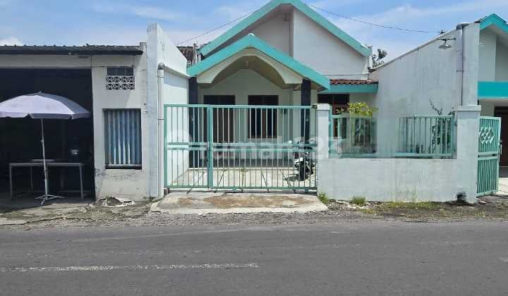 Rumah Murah Siap Pakai di Kadipiro Banjarsari Solo
