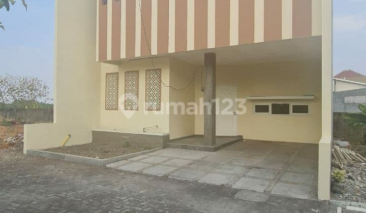 New House Cluster Near Solo Baru