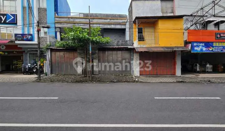 Ruko Strategis Perlu Renovasi 2 Lantai di Solo