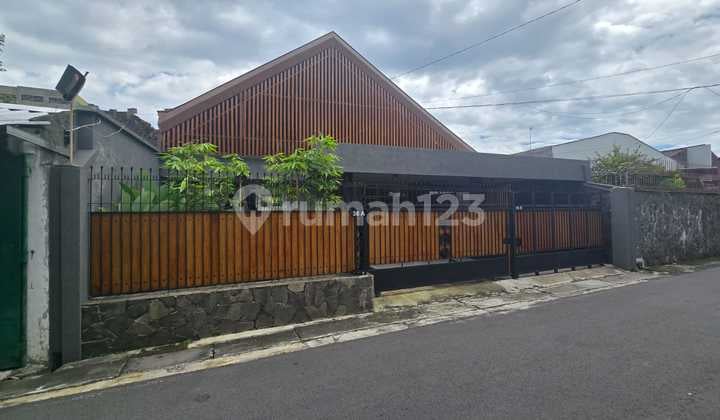 Rumah Bagus Full Furnished Siap Pakai di Kratonan Solo