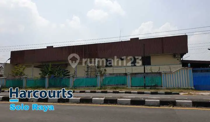 Strategic Warehouse 6 Minutes to Kartasura Solo Toll Gate