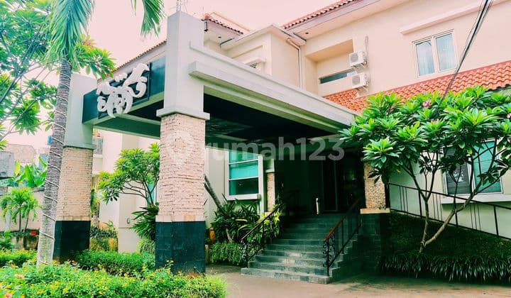 Dijual Hotel 2,5 Lantai 27 Kamar NEGO di Cilandak, Jakarta Selatan