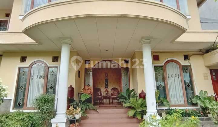 Rumah Siap Huni, Asri Dan Strategis Di Gandaria Utara, Kebayoran Baru