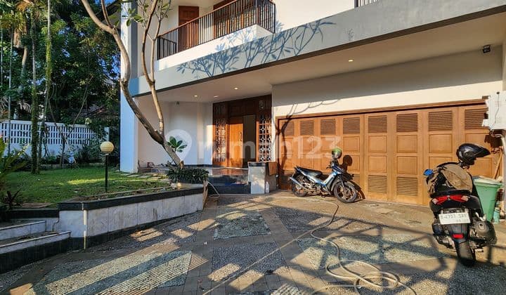 RUMAH MEWAH 2 LANTAI SIAP HUNI, PRIME LOCATION AT KENCANA, PONDOK INDAH