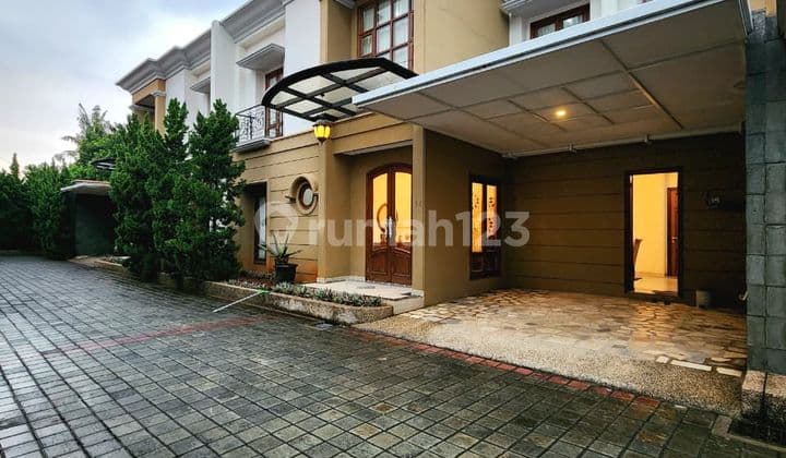 Rumah Baru 2 Lantai Furnished Dalam Town House Di Lenteng Agung, Jakarta