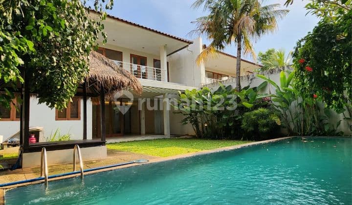 Modern 2-Storey Tropical Ready-to-Occupy House Near Kemang Village, Kemang