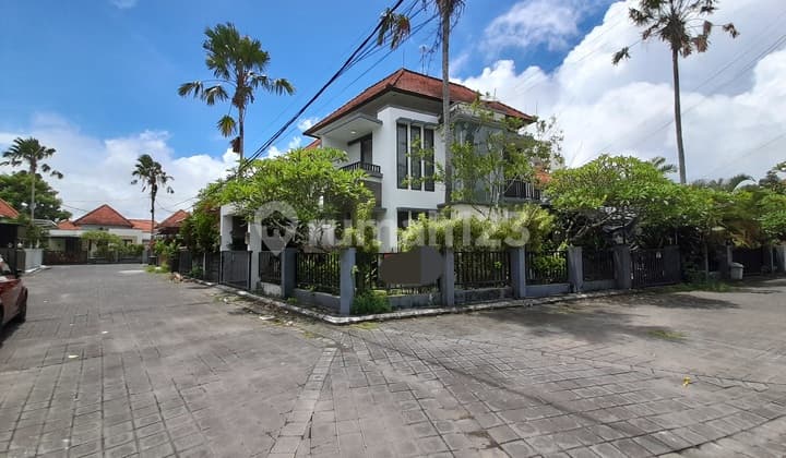 Rumah Sewa di Jimbaran