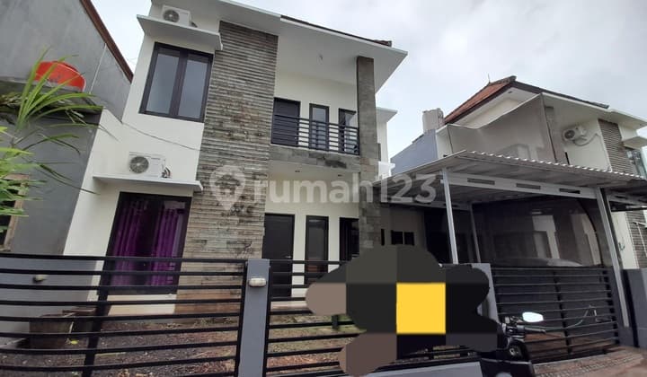 This Comfortable House Is Located In A Strategic Area In Jimbaran