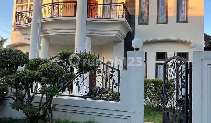 Jual Rumah Mewah 2 Lantai Bulusan Tembalang