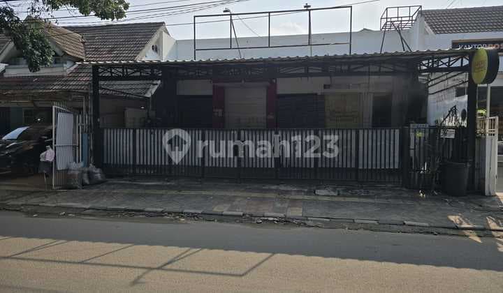 Rumah Strategis Kencana Loka Bsd bisa untuk Usaha