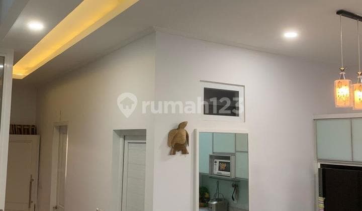 Rumah Siap Huni Terawat Rapih Lokasi Strategis di Tanjung Duren