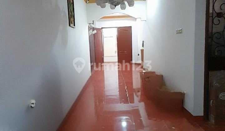 Rumah Besar 2 Lantai Murah Lokasi di Cideng Barat Jakarta Pusat