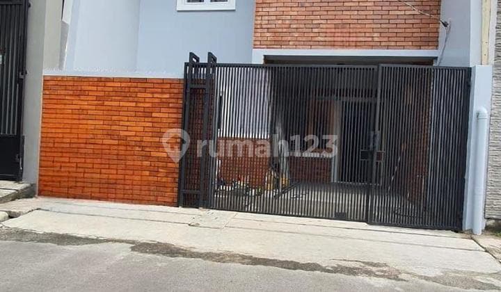 Rumah Bagus Siap Huni Lokasi Strategis di Tanjung Duren Jakarta
