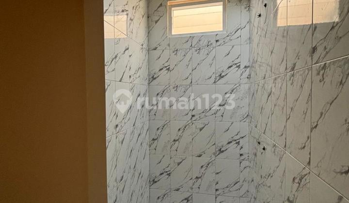 Rumah Baru Siap Huni Harga Murah di Jalan Salak Tanjung Duren