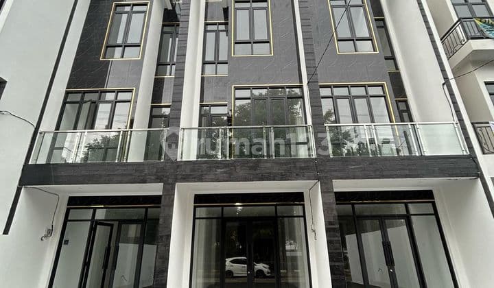 Ruko 4 Lantai+rooftop Ada Lift Di Rawamangun