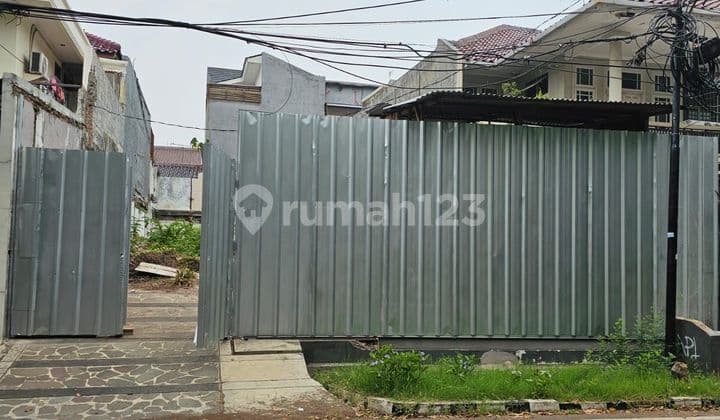 Tanah Di Jl.Kayu Putih-Siap Bangun Hadap Utara-Akses Jalan Lebar