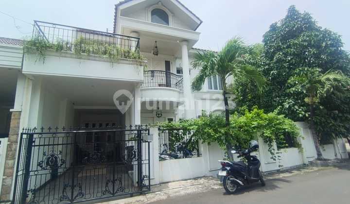 For Sale Ready-to-Live Hook House in Taman Galaxy, Bekasi