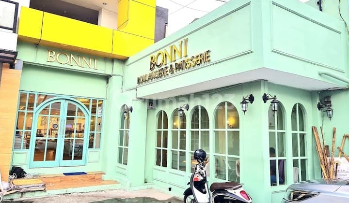 For rent: Shop house on the main road of Taman Galaxy, South Bekasi.