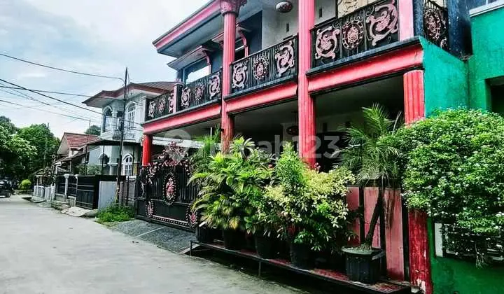 For Sale: Spacious House in Pekayon, A Step Away from Galaxy Mall Bekasi
