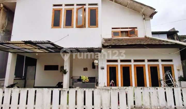 Dijual Rumah 2 Lantai Di Sayap Lembang