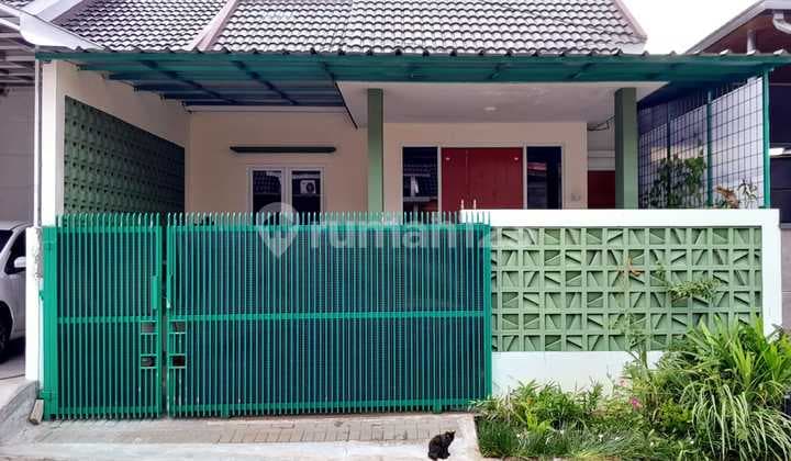 Rumah Cantik Minimalis di Komplek Cinunuk Kab.bandung