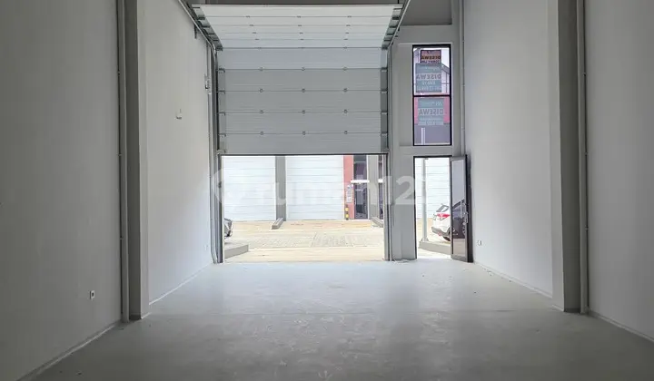 Ready-to-Use Bizpark Pik2 Warehouse, Only 6x20 Warehouse