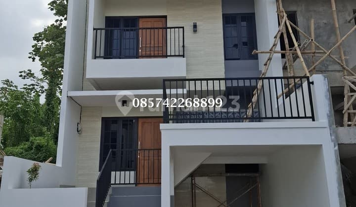 Dijual Rumah 2 Lantai Type Balcony Dalam Cluster di Banyumanik Semarang