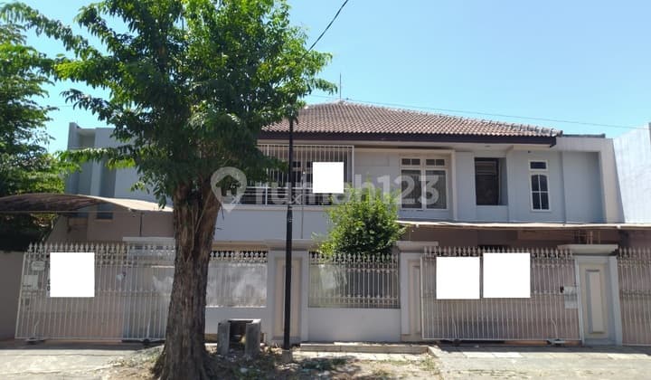 Residential Business House Near Jl Mayjen Sungkono and Ciputra World, West Surabaya