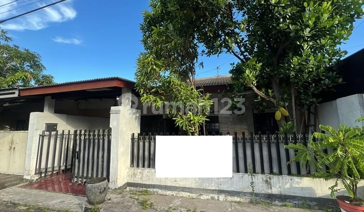 House in Kutisari Indah, South Surabaya