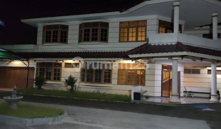 Rumah Mewah Minimalis Siap Huni