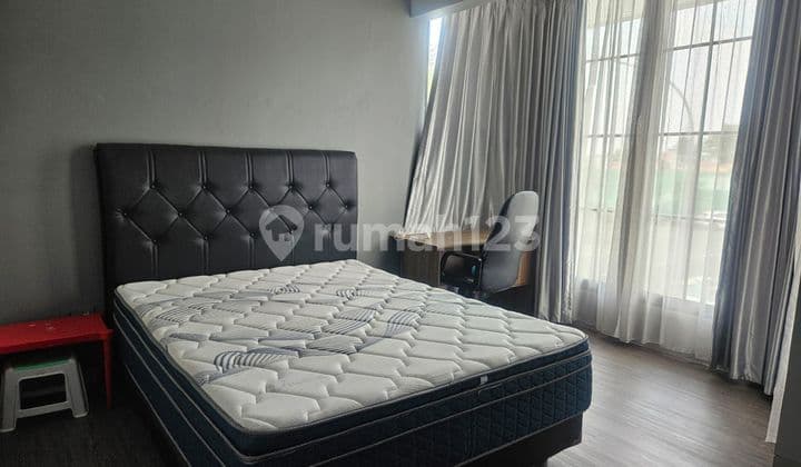 Beautiful House Green Lake City Cluster East Asia Cipondoh