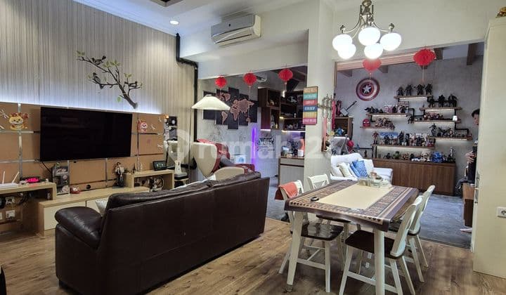 Jual Rumah Cantik & Mewah Di Permata Buana Kemabangan