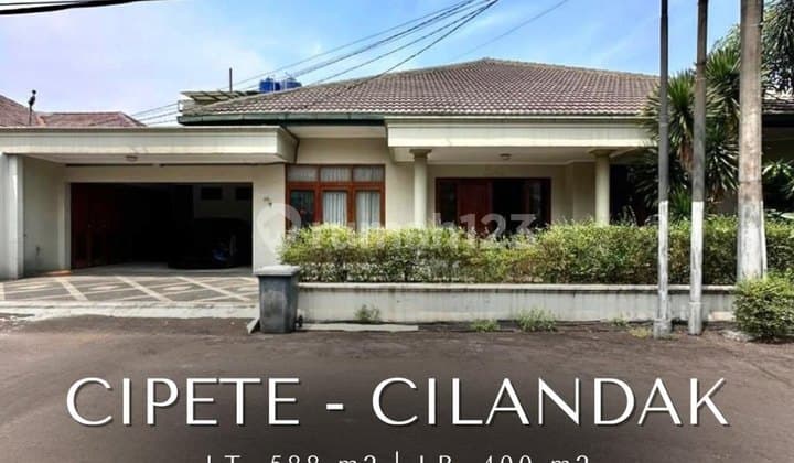 Rumah Siap Huni di Komplek Cipete - Cilandak, LT 588 LB 400