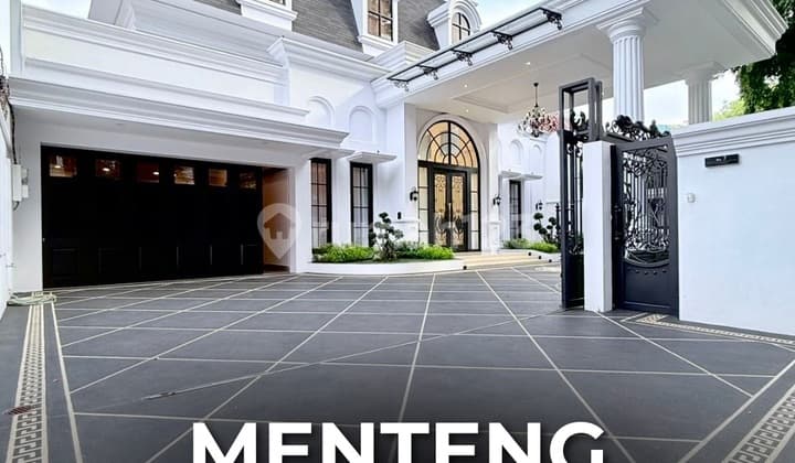 Newly Renovated House di Prime Area Menteng, LT 753 LB 520
