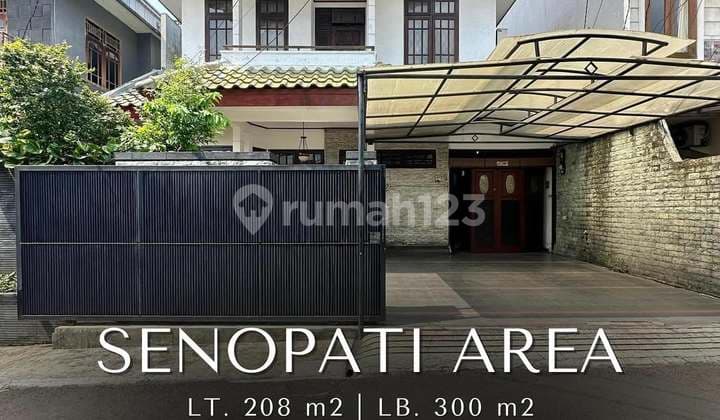 Rumah Bagus Terawat di Senopati dekat SCBD, LT 208 LB 300