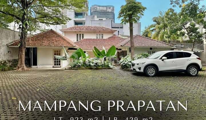 Rumah Halaman Luas Cocok untuk Usaha dan Hunian di Mampang Prapatan, LT 923 LB 429