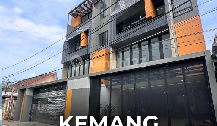 Rumah Baru Siap Huni 4 Lantai di Kemang, LT 170 LB 470