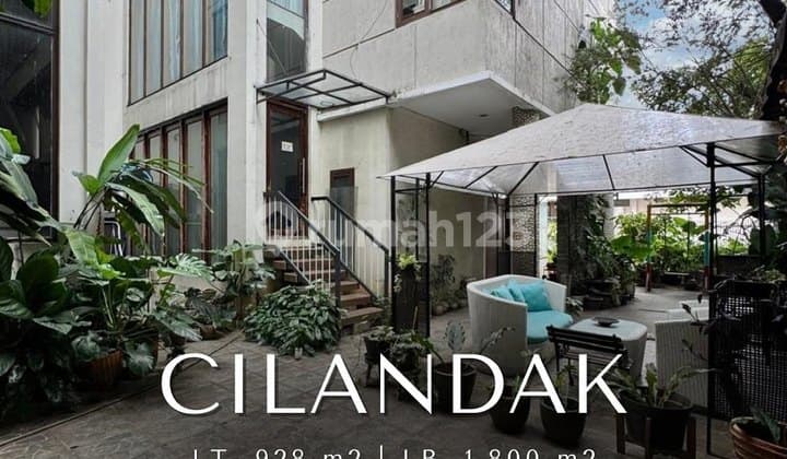 3 Ready-to-Occupy Houses in Cilandak, Land Area 928 Building Area 1800