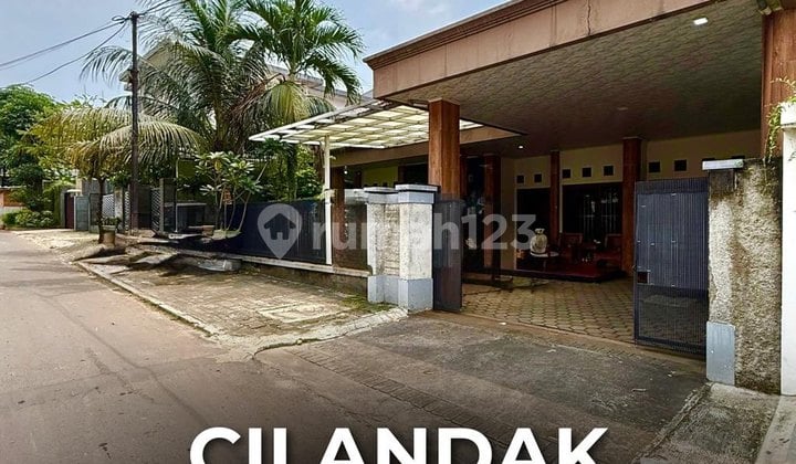 Rumah Bagus Siap Huni Dekat MRT di Cilandak, LT 401 LB 229