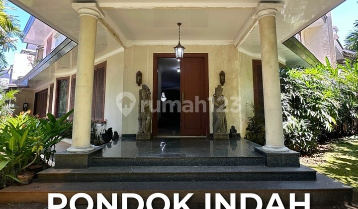 Rumah Hook Bagus Siap Huni di Pondok Indah, LT 382 LB 616