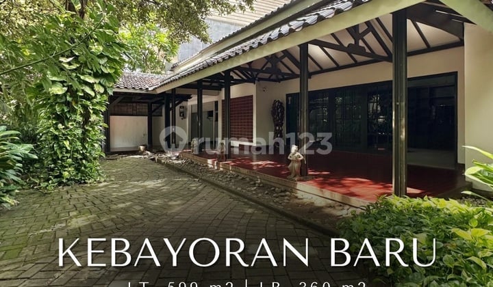 Well-Maintained House in the Elite Area of Kebayoran Baru, Land Area 599 Building Area 360