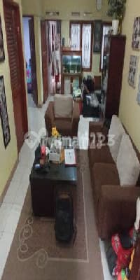 Rumah Bagus 2 Lt di Cikutra Dkt Cigadung, Tubagus Ismail, Dago